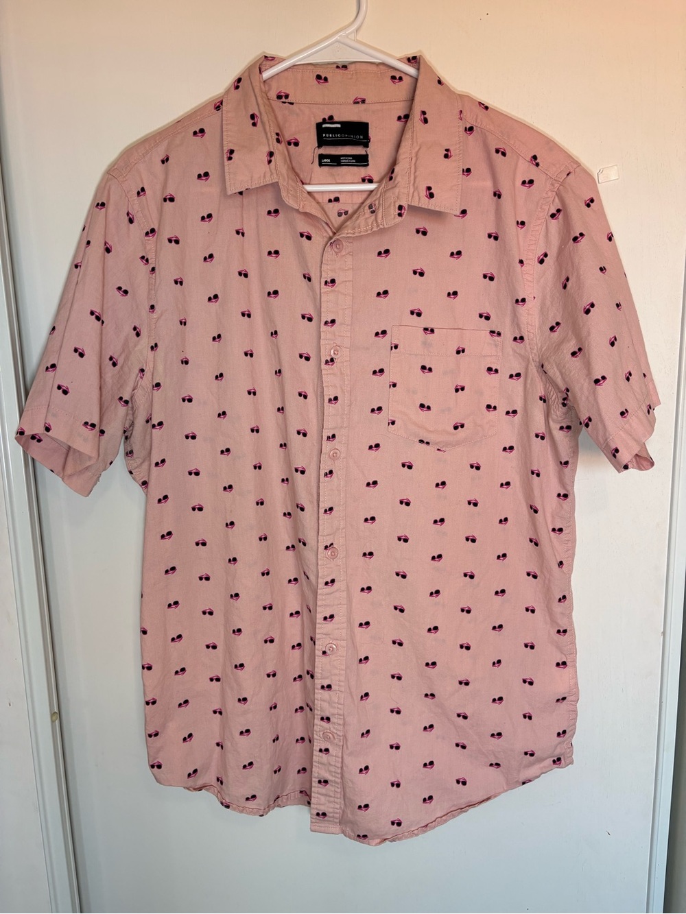 Public Opinion Men's Pink Sunglasses Print Short Sleeve Button Down Shirt Size L